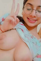 Beautiful Indian Girl Showing Boobs Rubbing Pussy | boobs desi girl