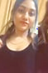 Sexy Desi Girl Shows Boobs | aunty boobs desi